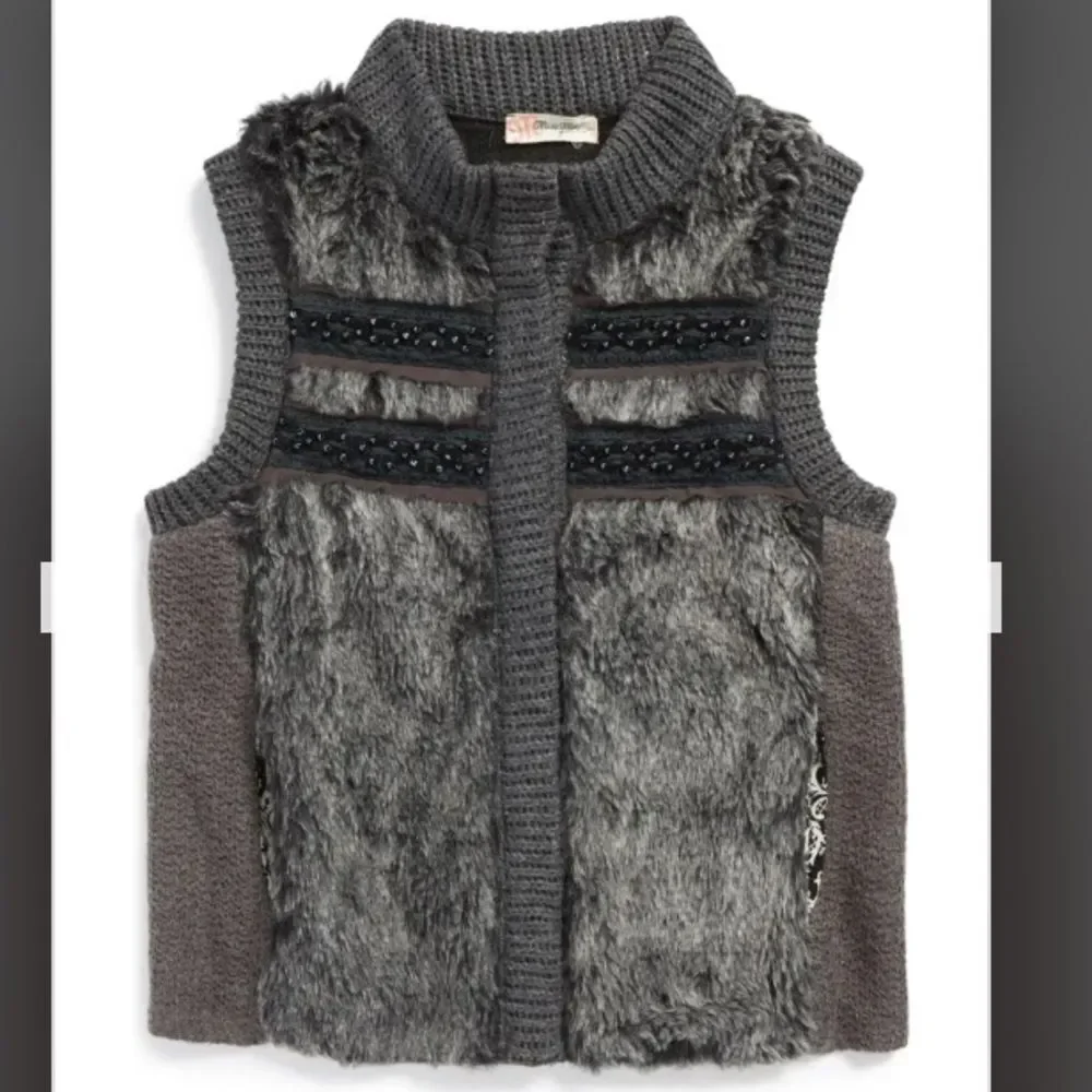 Miss Me Girls Faux Fur Vest